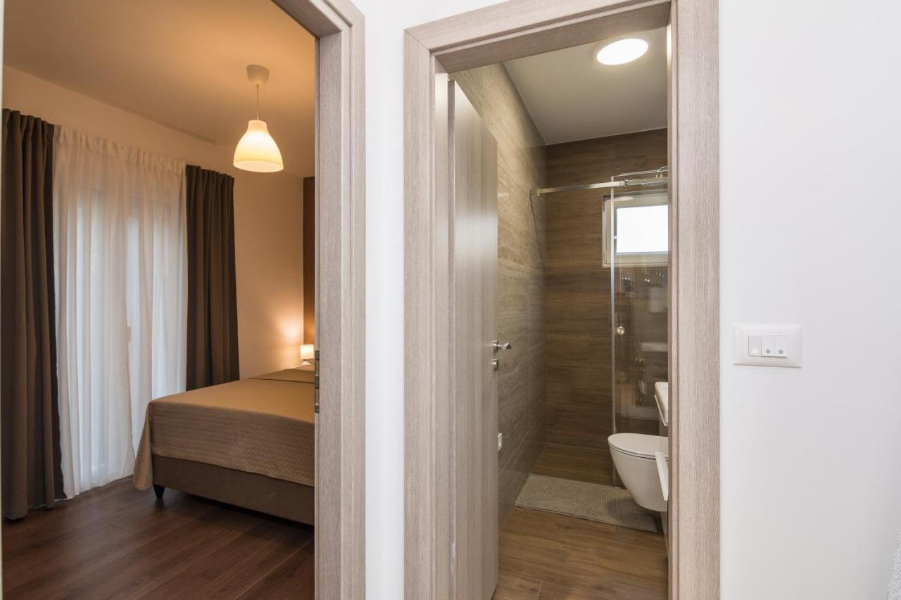 Apartments Star - Free Private Parking Zadar Bagian luar foto