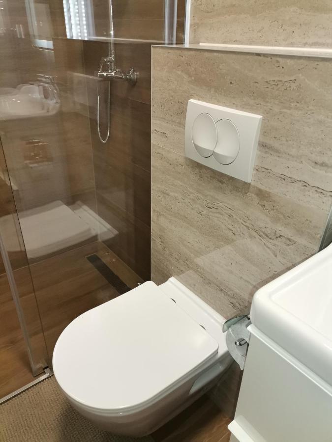 Apartments Star - Free Private Parking Zadar Bagian luar foto