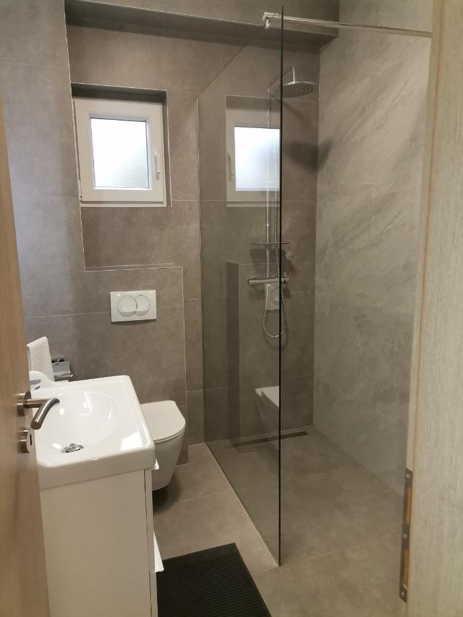 Apartments Star - Free Private Parking Zadar Bagian luar foto